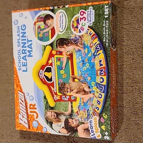 Banzai Jr school splash learning mat - Picture 2 of 3